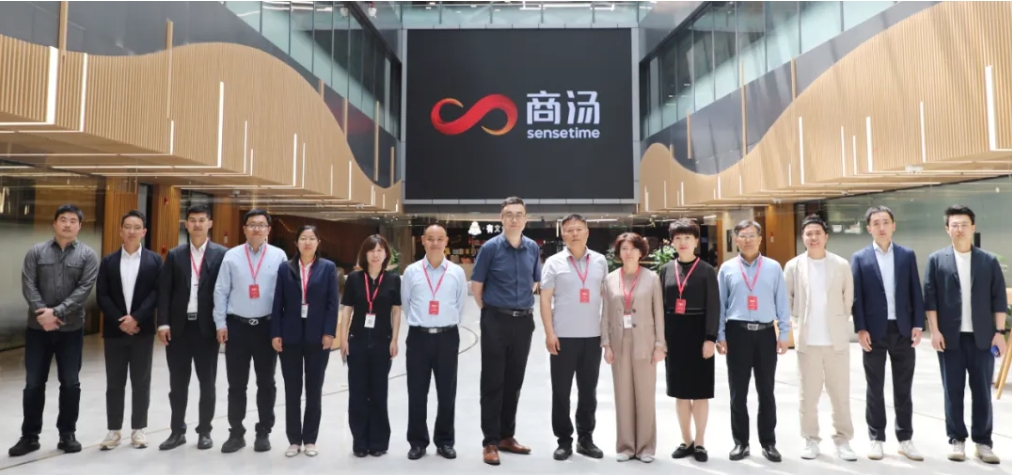 山东省绿色低碳产业发展协会赴沪考察交流，推动跨区域协同绿色发展